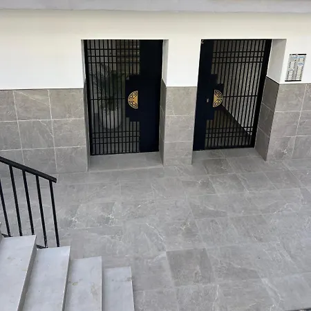 Διαμέρισμα Center, Magnificent Air-conditioned Apartment, Wifi, Beautiful Τορρεμολίνος